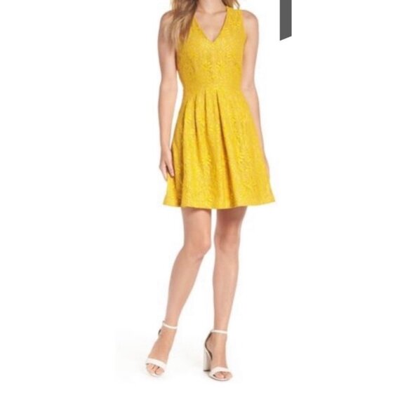 Vince Camuto Lace Fit & Flare Mini Dress Womens‎ Size 8 Mustard Yellow Party Fun - Picture 11 of 13